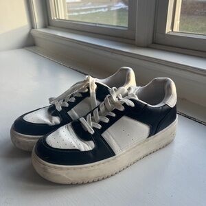 Wild Fable Black and White Sneakers